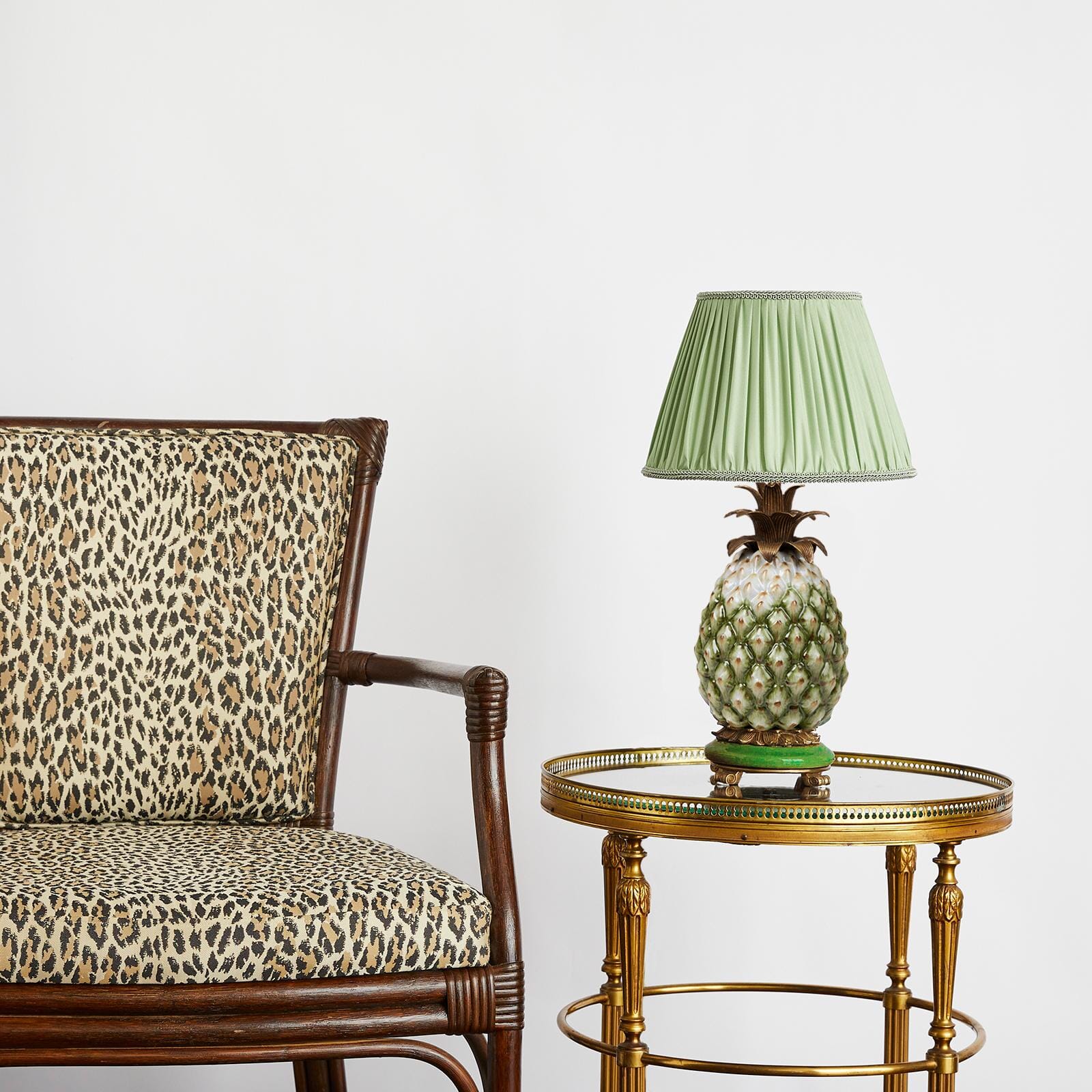 ANANITO Pineapple Lampstand - Natural