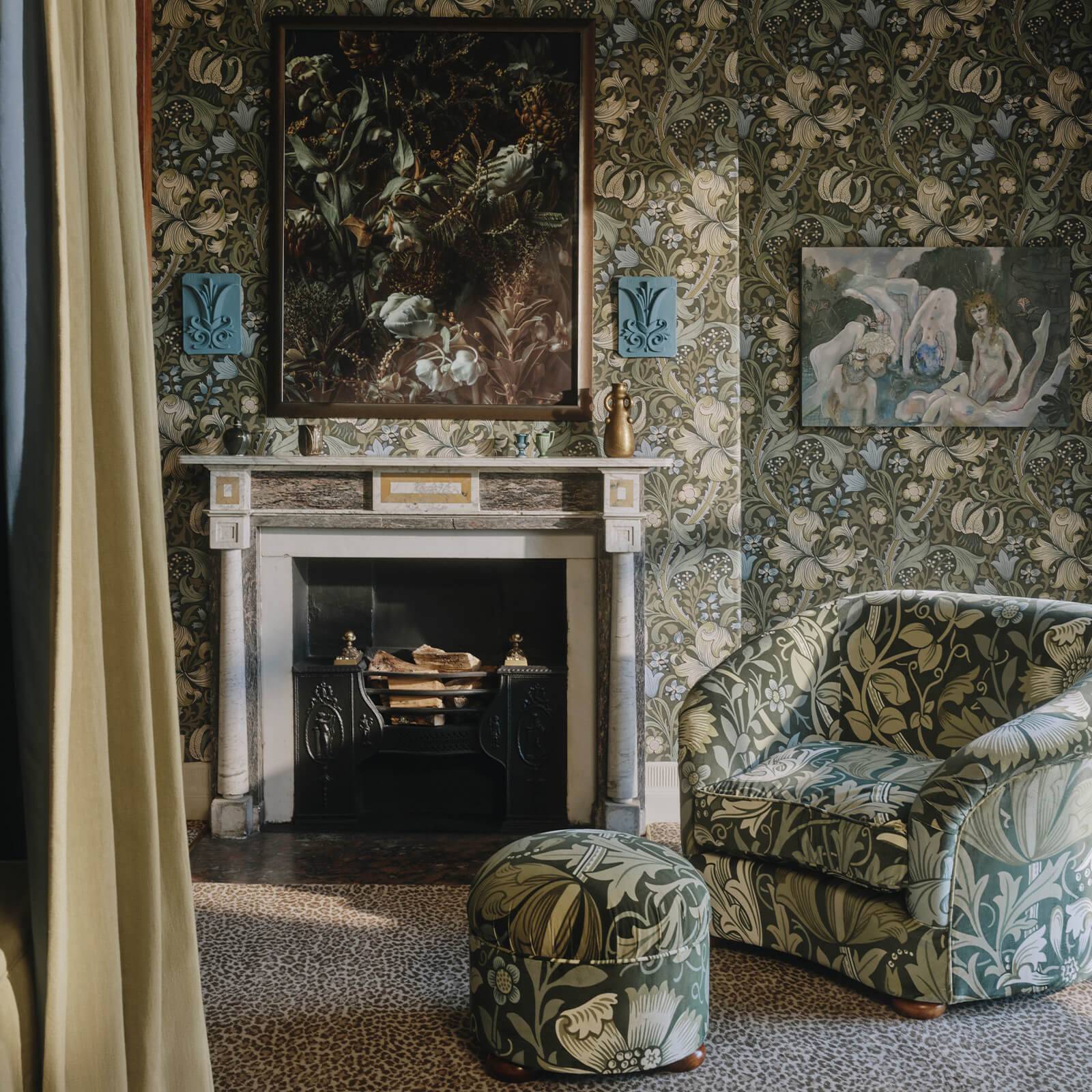 WILLIAM MORRIS WALLPAPER