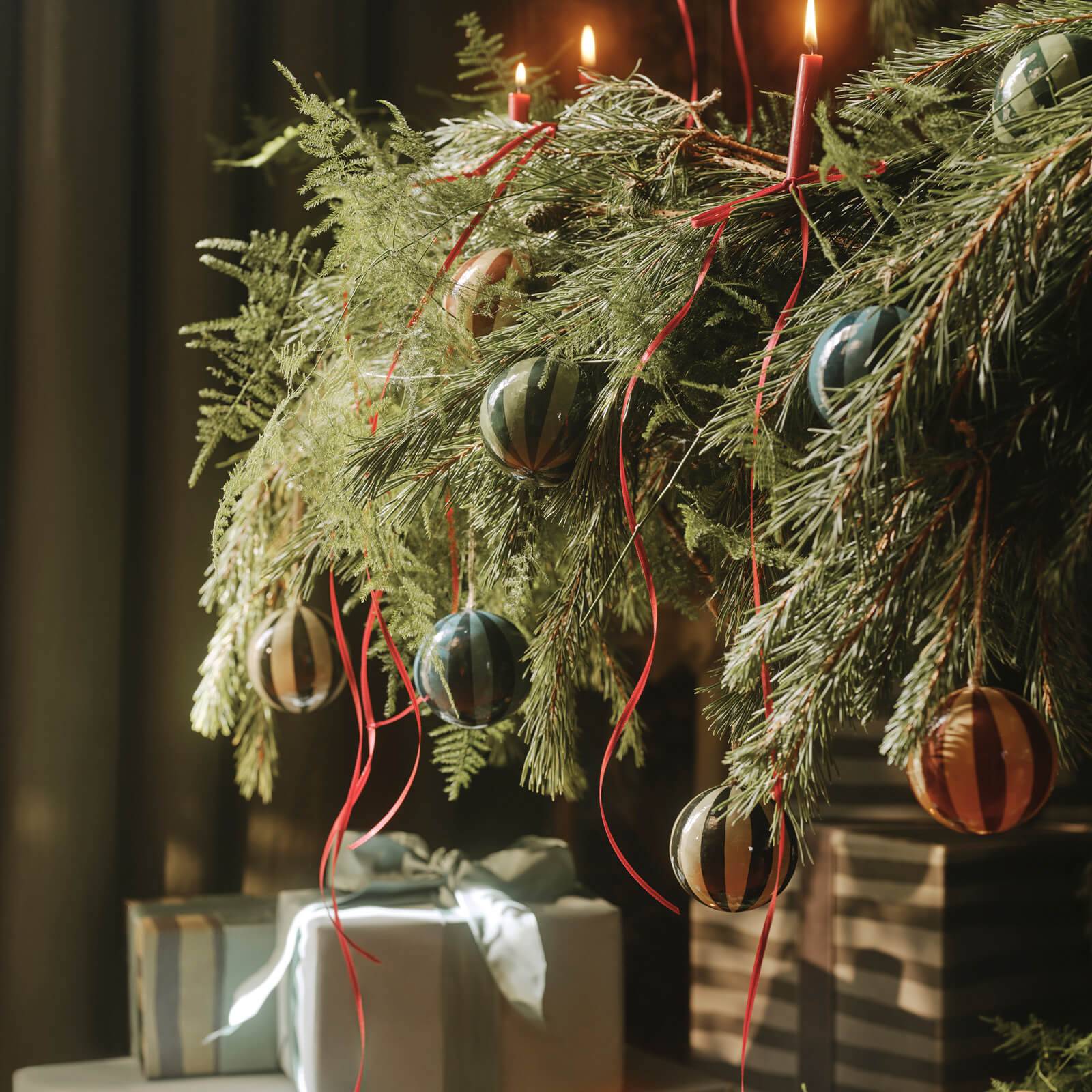 ARTIST'S STRIPE Bauble - Green