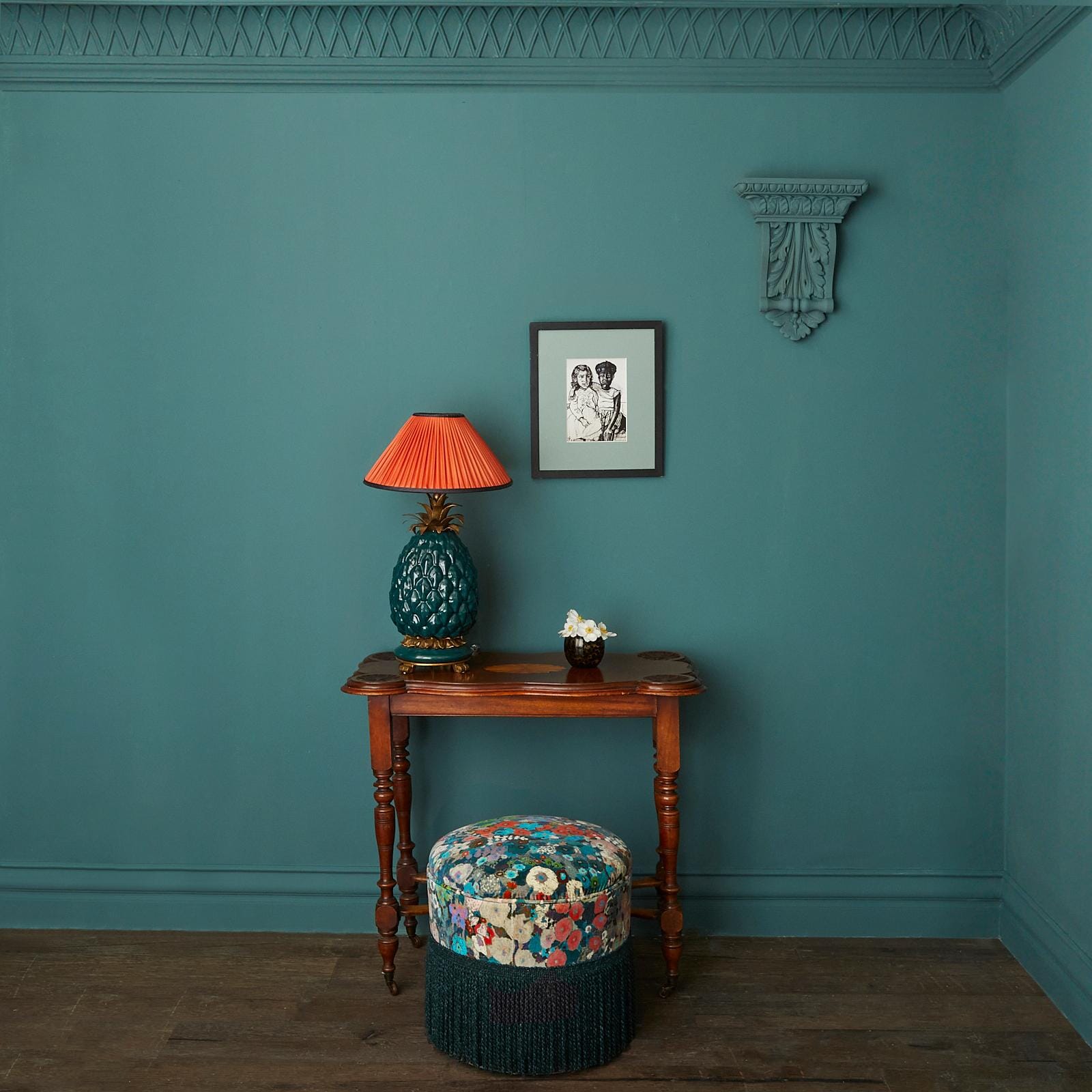 HOLLYHOCKS Velvet Bottoman  - Winter