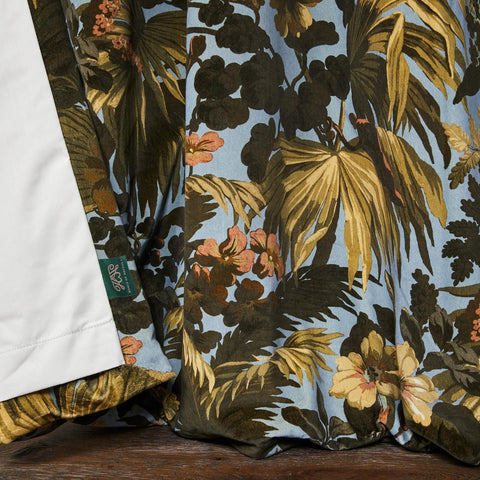 LIMERENCE Velvet Curtain - Sky secondary image