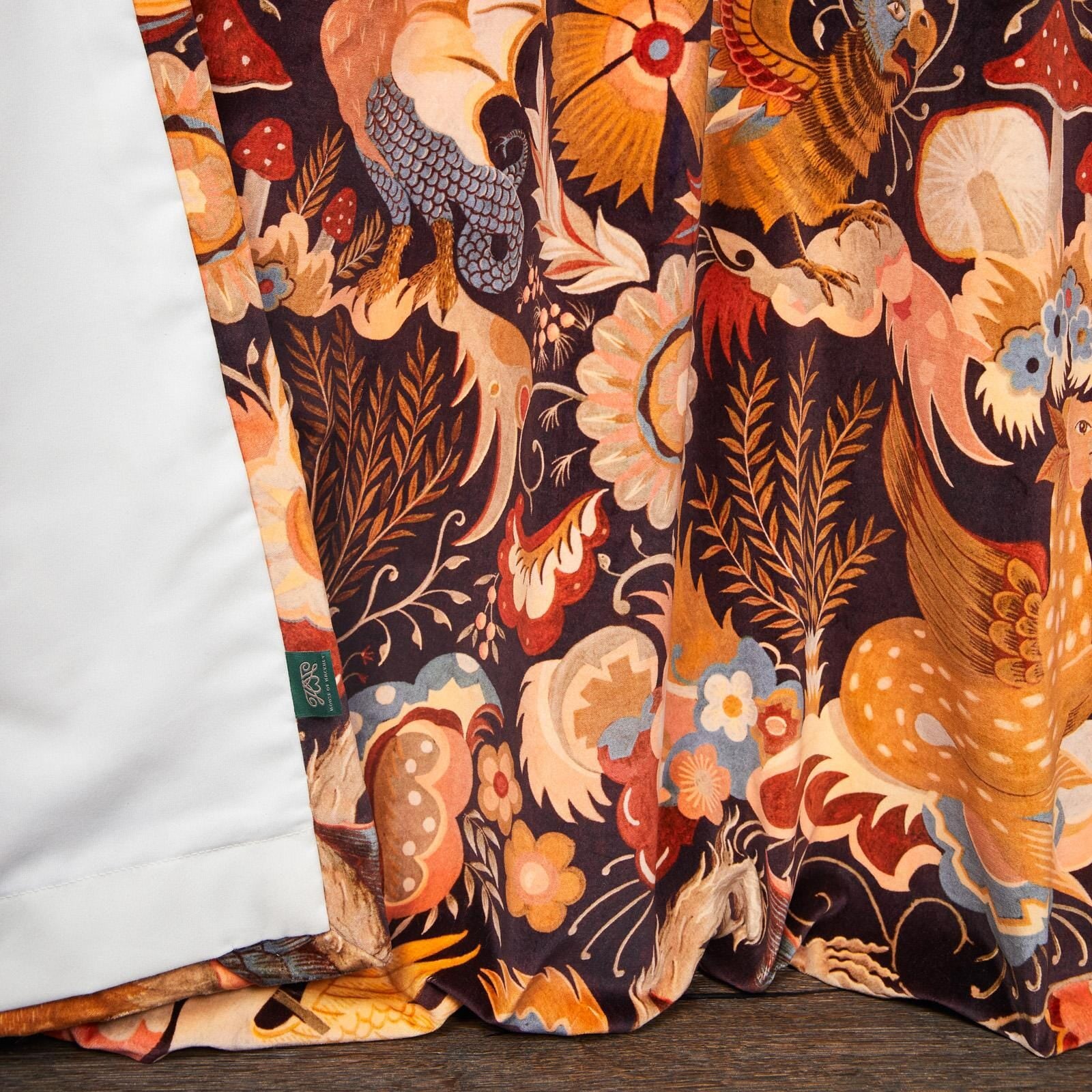 PHANTASIA Velvet Curtain - Selenite Orange