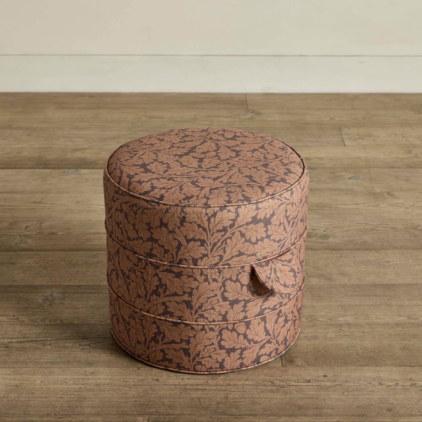 QUERCUS Linen Small Round Hassock - Aubergine