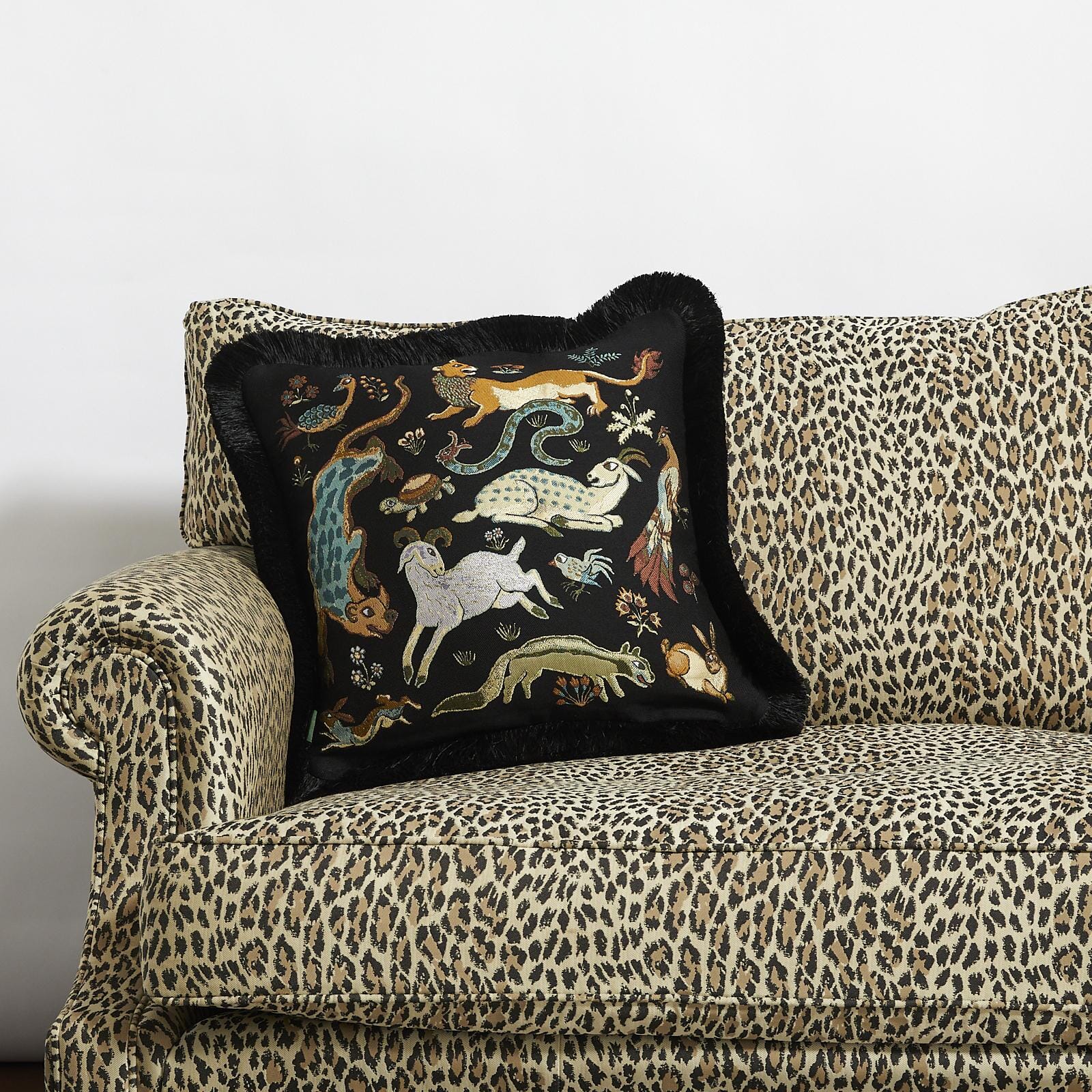 TREMATONIA Medium Jacquard Cushion - Ebony