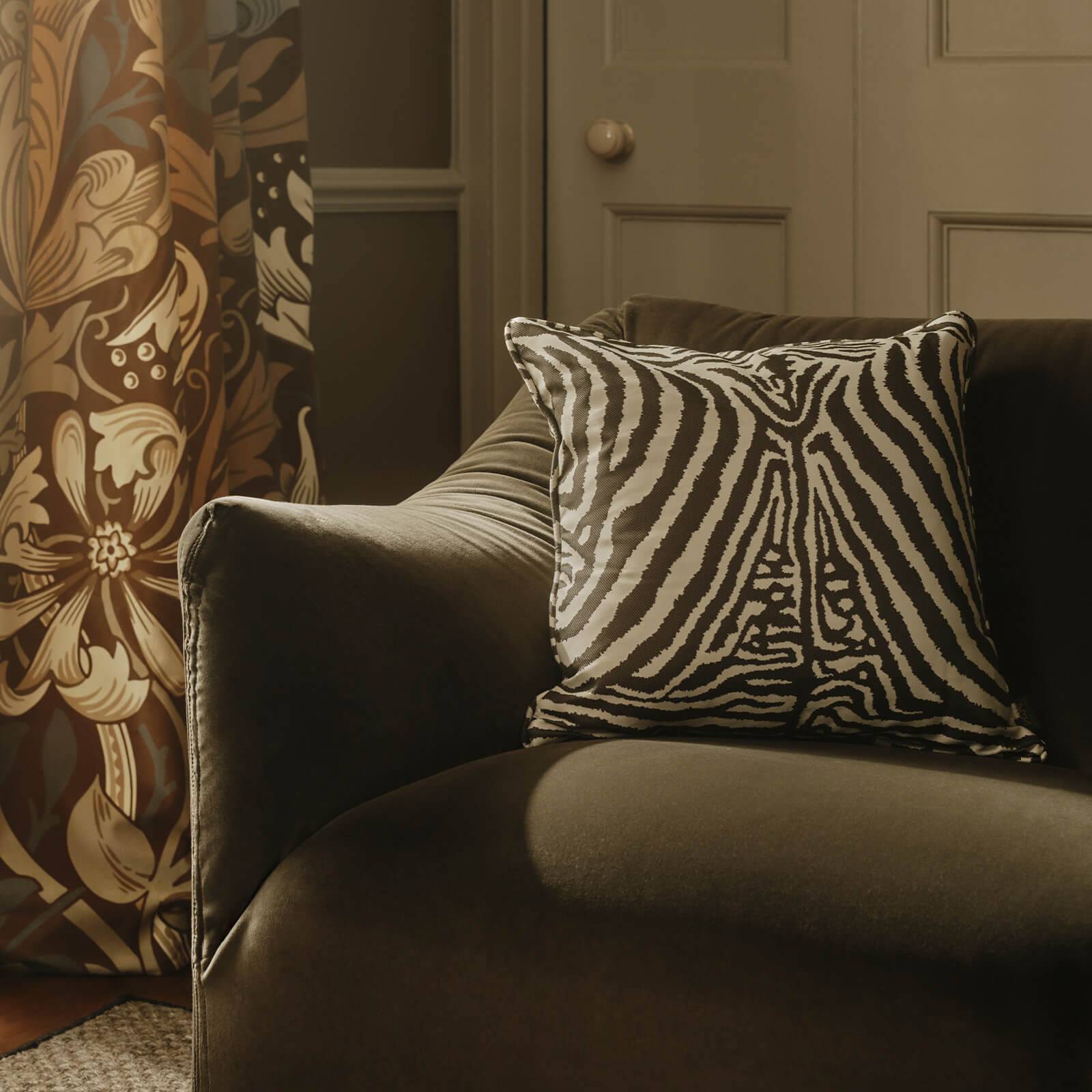 EQUUS Jacquard Medium Cushion - Cocoa