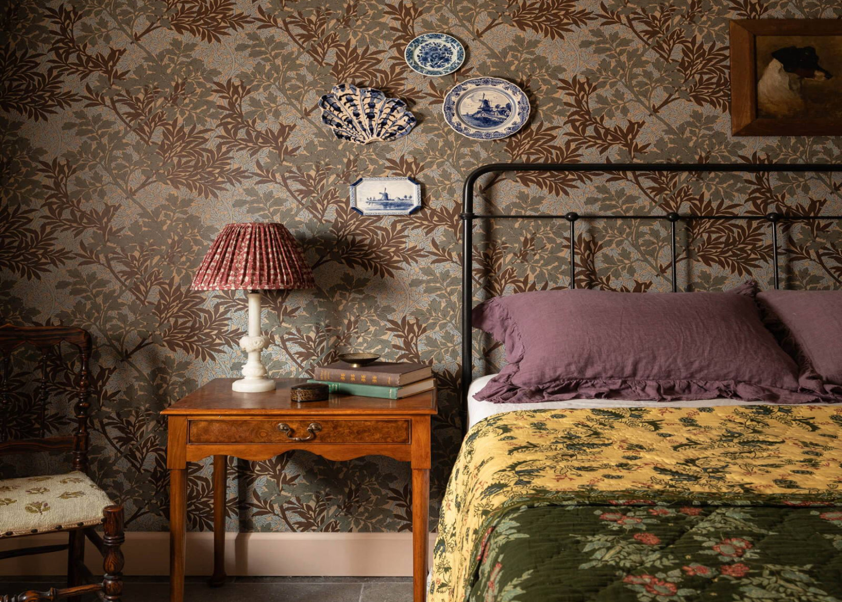 NaNaです。MORRIS Gallery Sanderson Chrysanthemum Minor, Sanderson reprint - William Morris Gallery