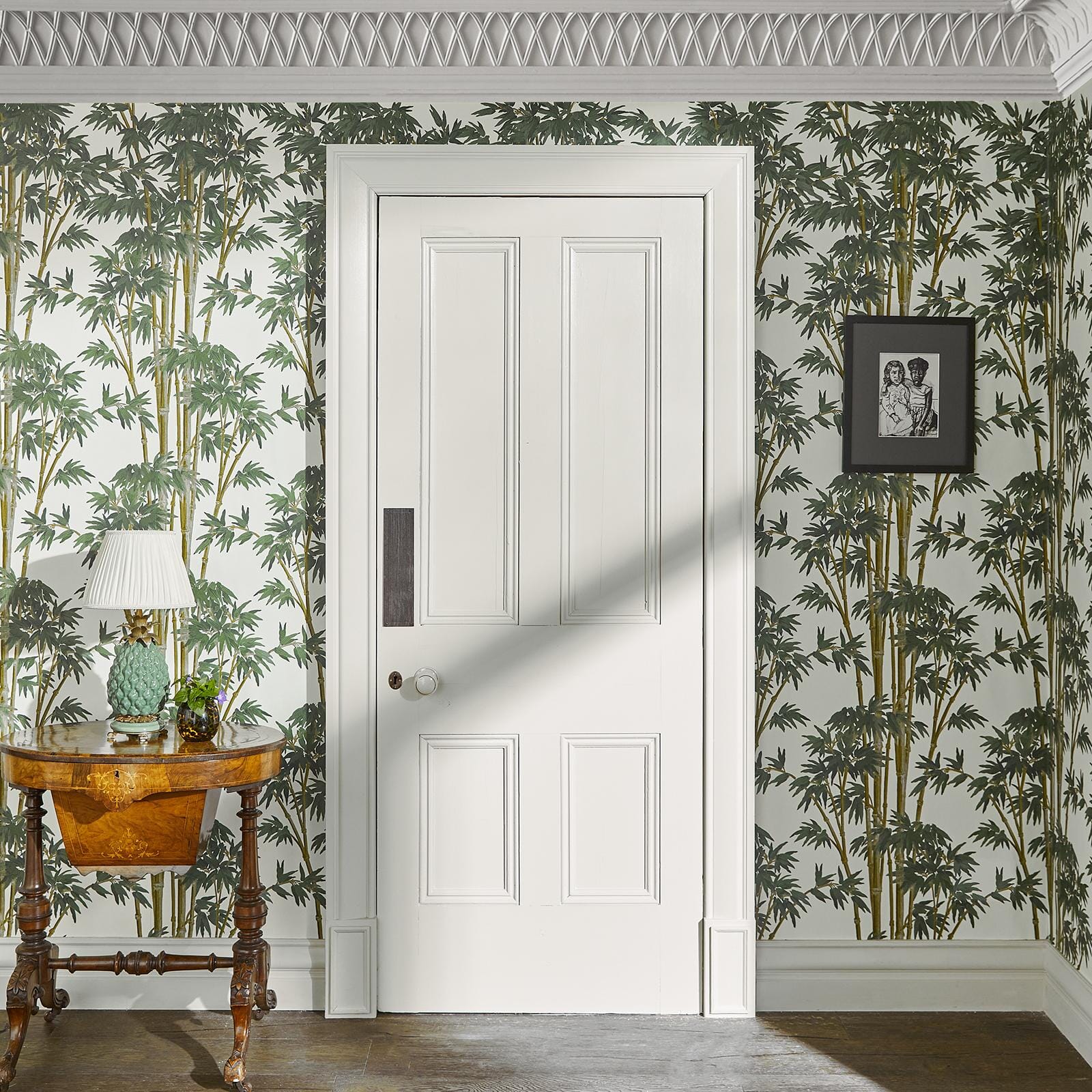 BAMBUSA Wallpaper - Antique White