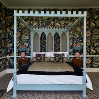 CASTLE Bed