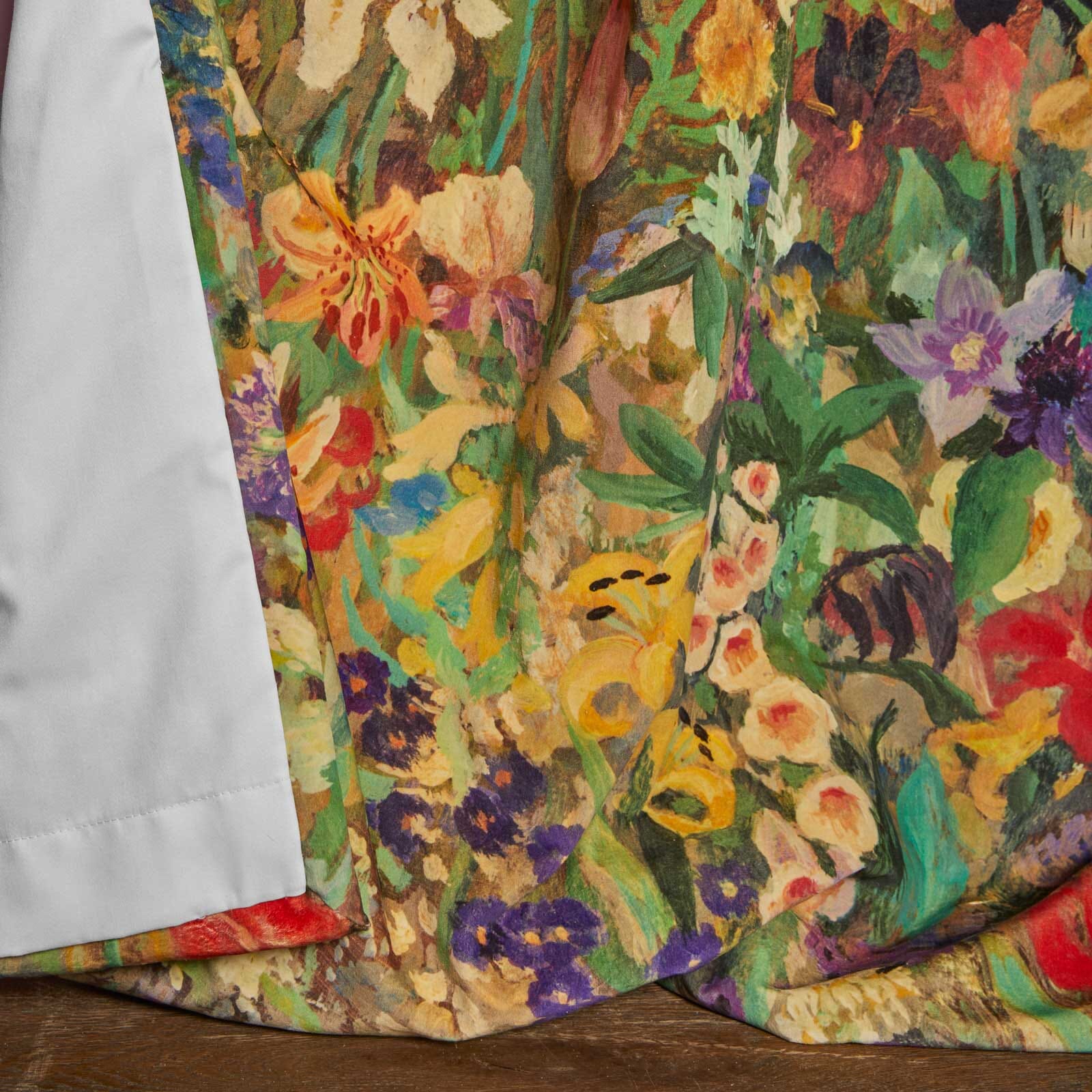 FLORIBUNDA MAGNA Velvet Curtain - Zenith