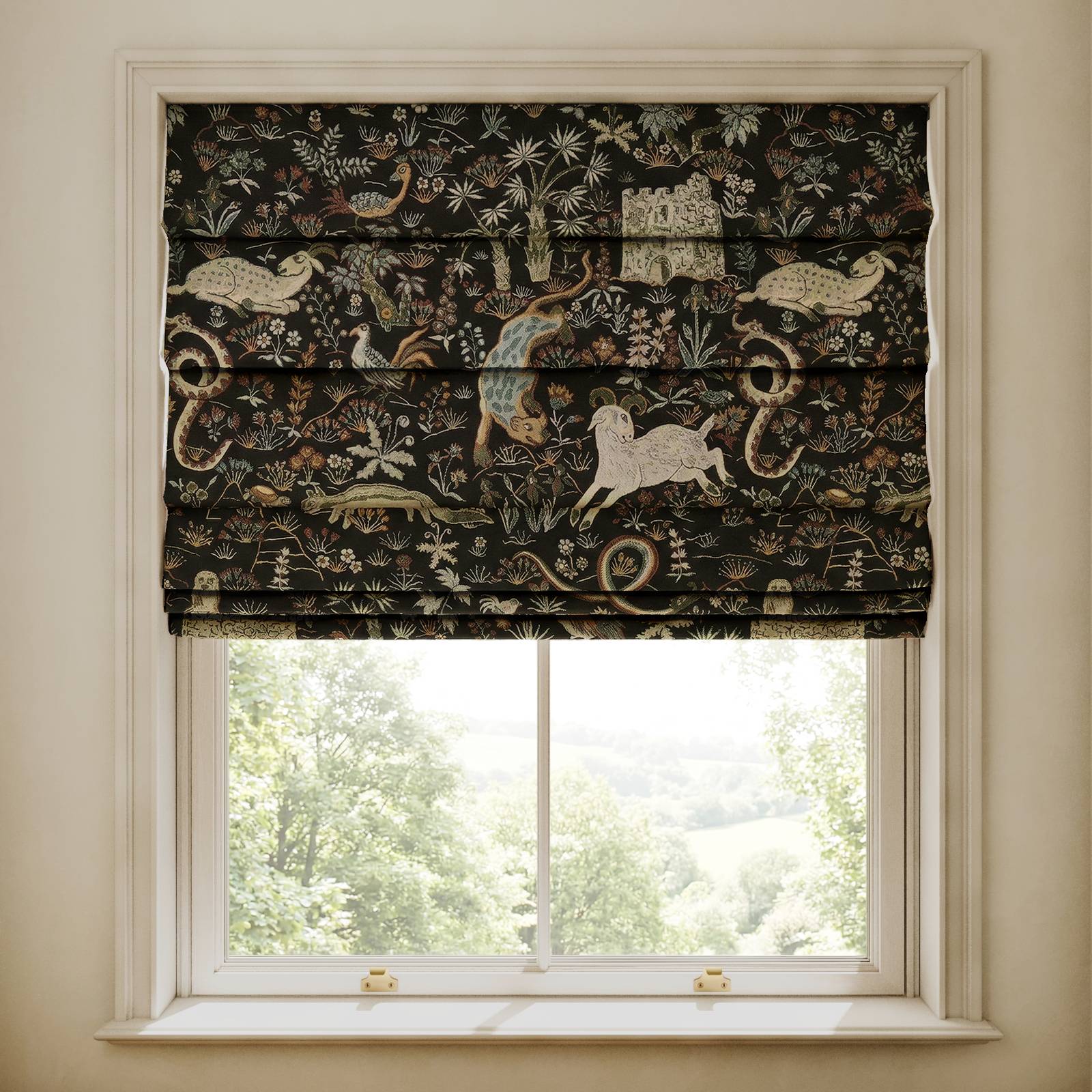 TREMATONIA Jacquard Blind - Onyx