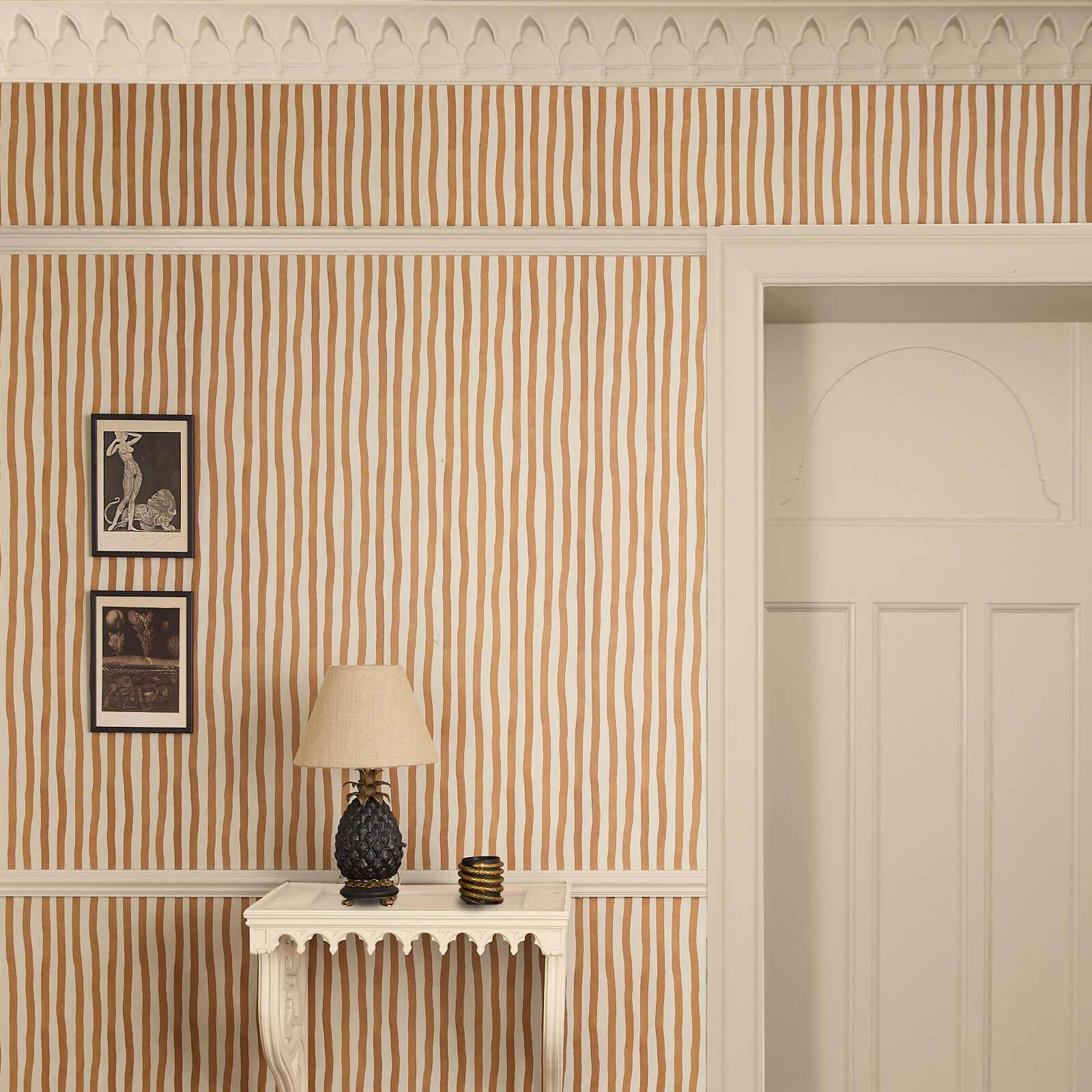 ARTIST'S STRIPE Wallpaper - Amber