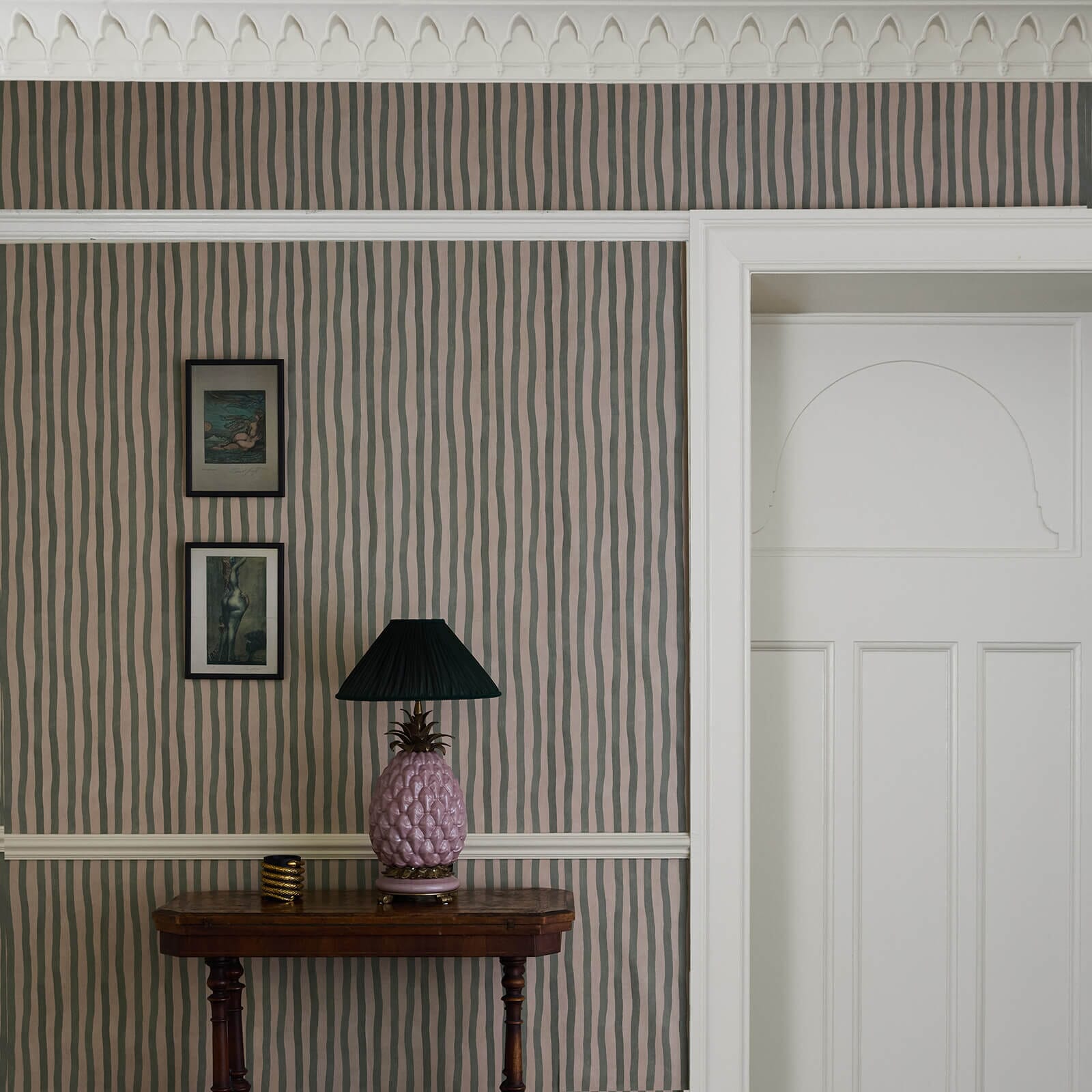 ARTIST'S STRIPE Wallpaper - Sap & Alabaster