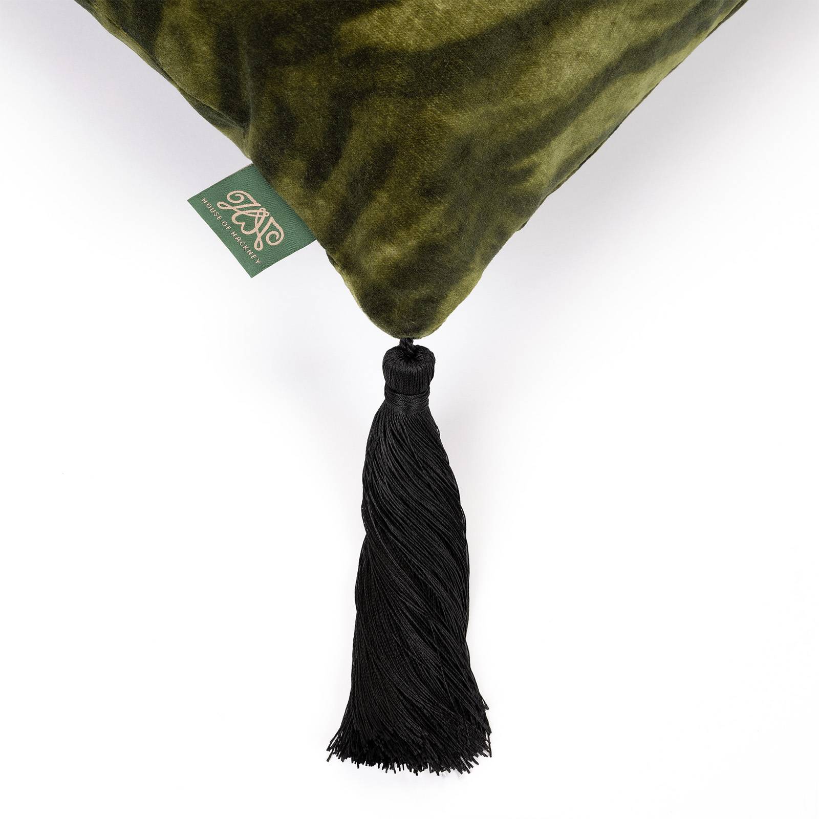 CASPIAN Velvet Medium Tassel Cushion - Laurustine