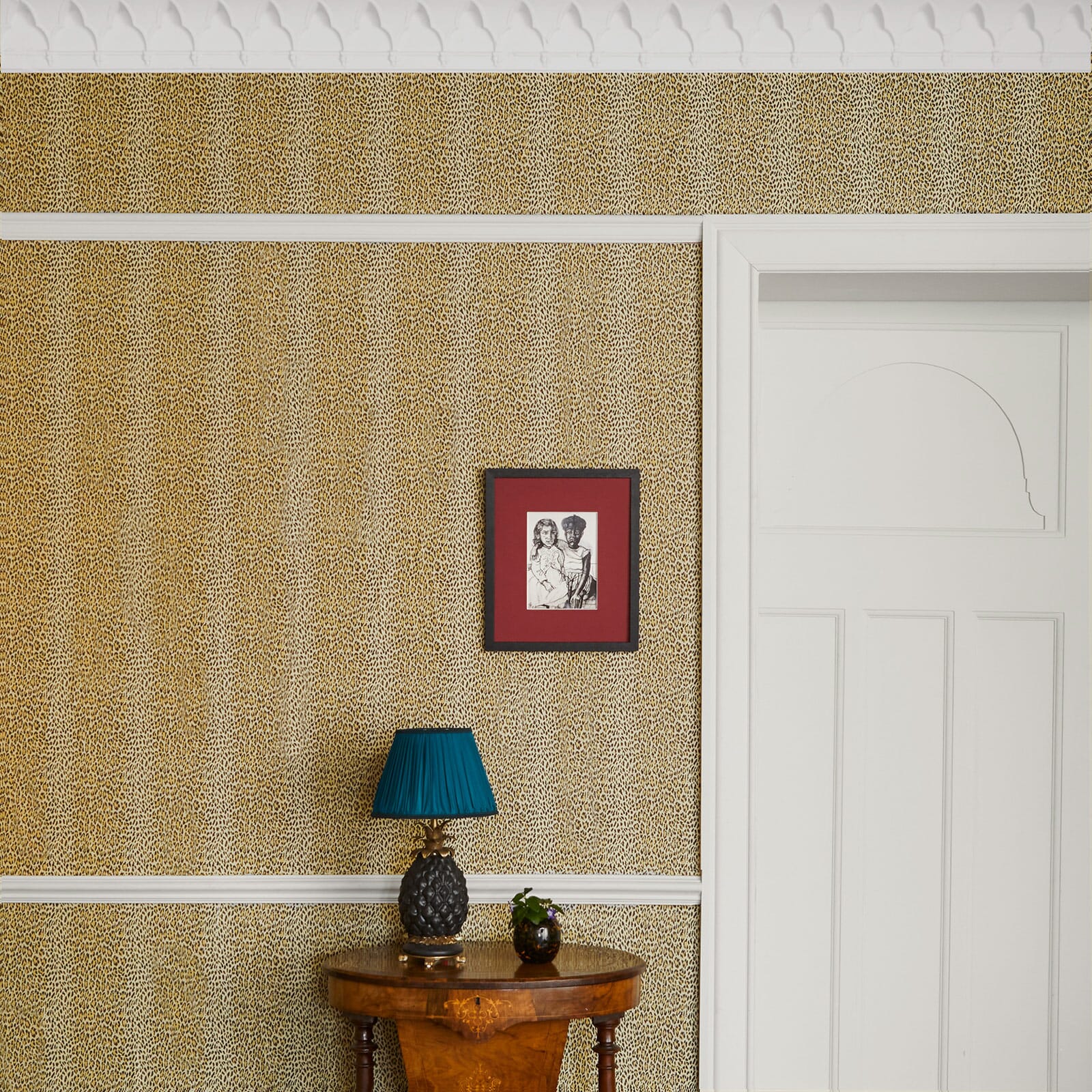 WILD CARD Traditional Wallpaper - Butterscotch